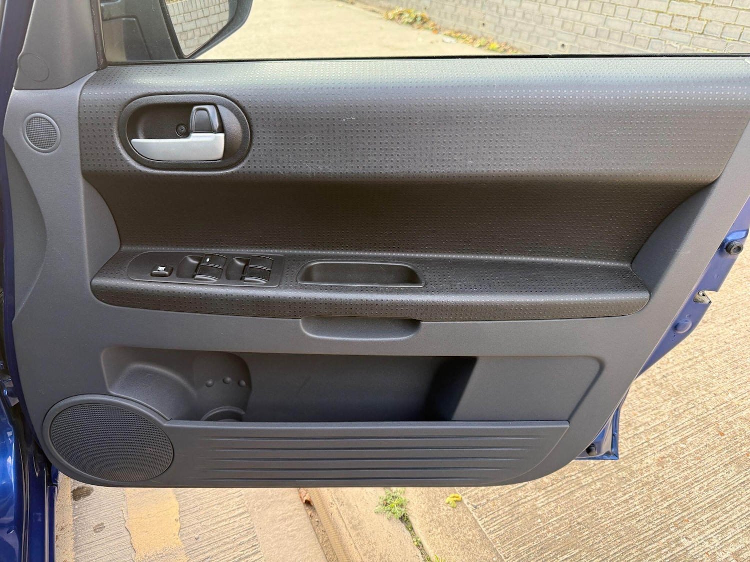 Used Mitsubishi Colt 2013 for sale - 76499213: Photo 19