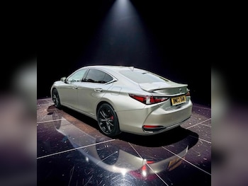 Used Lexus ES 2019 for sale - 78516471: Photo
