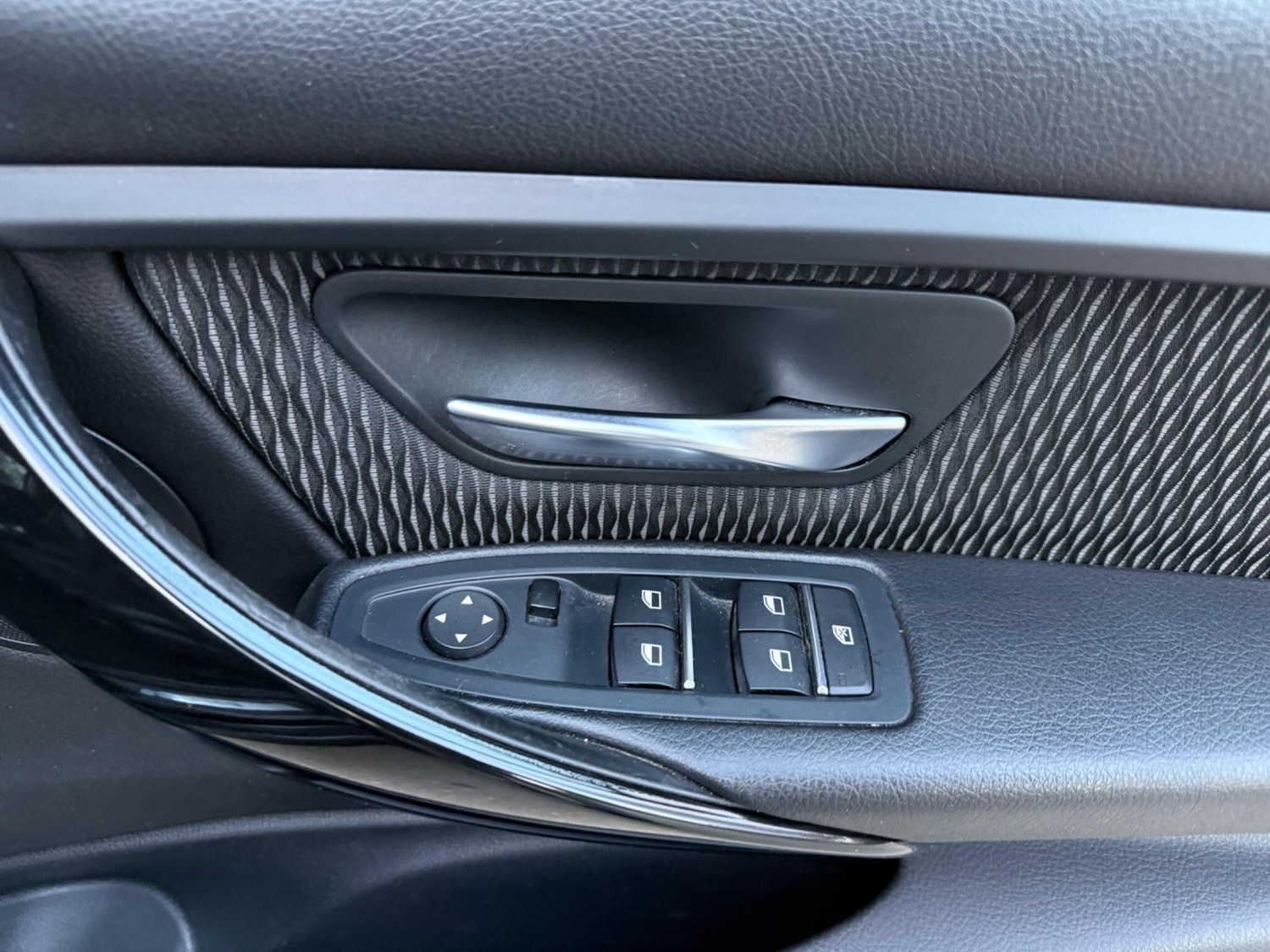 Used BMW 3 Series 2017 for sale - 76377296: Photo 51