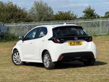 Used Toyota Yaris 2021 for sale - 74798760: Photo