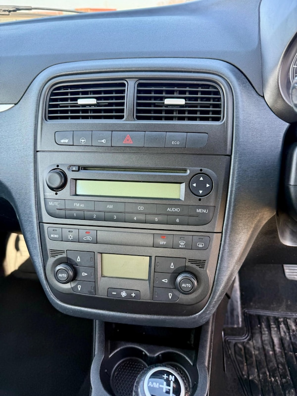 Used Fiat Grande Punto 2008 for sale - 74120870: Photo 16