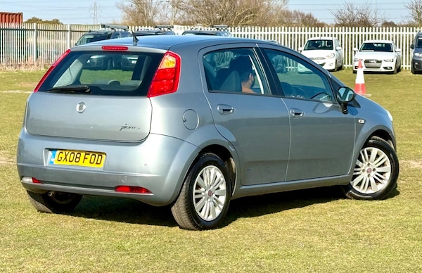 Used Fiat Grande Punto 2008 for sale - 74120870: Photo 2