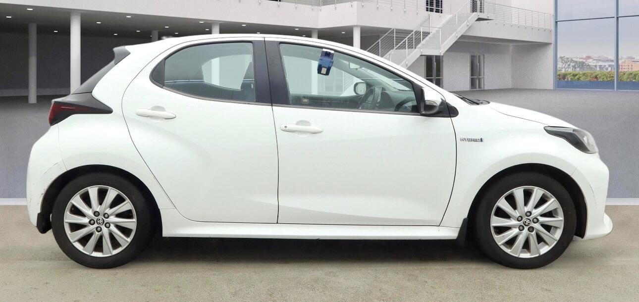 Used Toyota Yaris 2021 for sale - 77573999: Photo 6