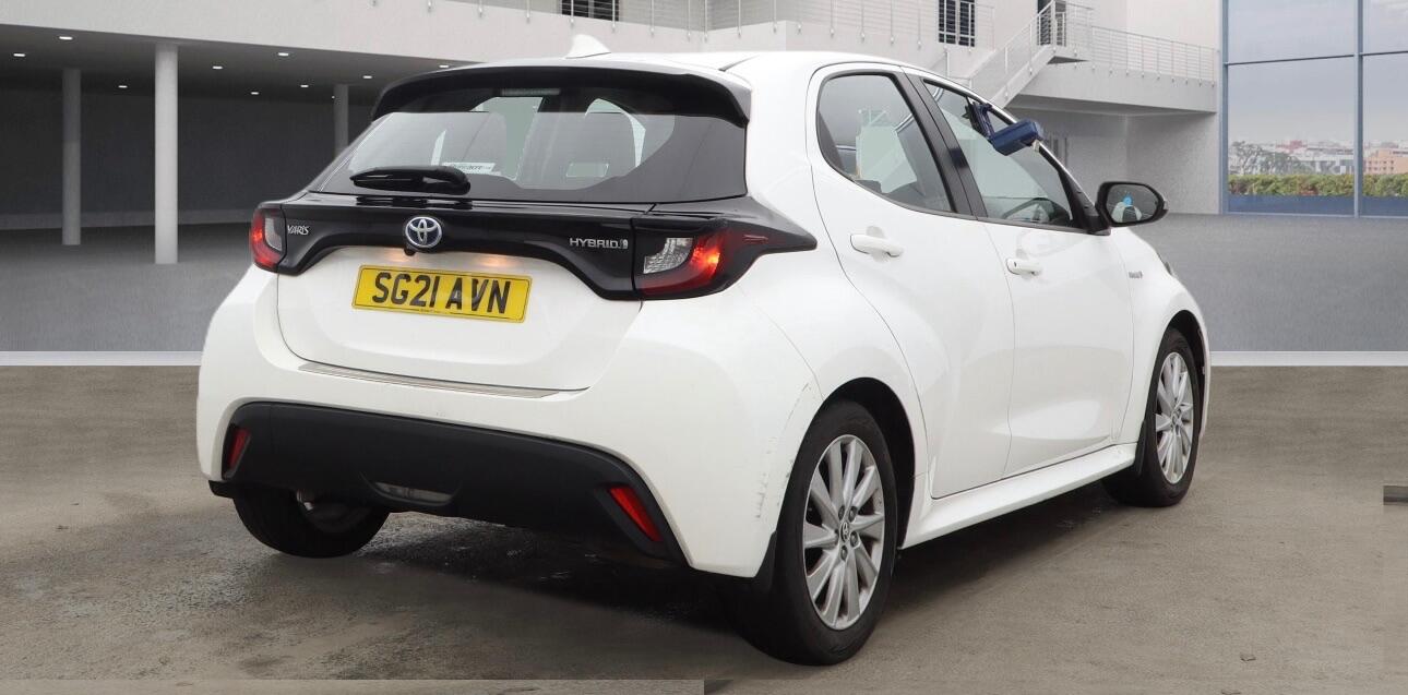 Used Toyota Yaris 2021 for sale - 77573999: Photo 7