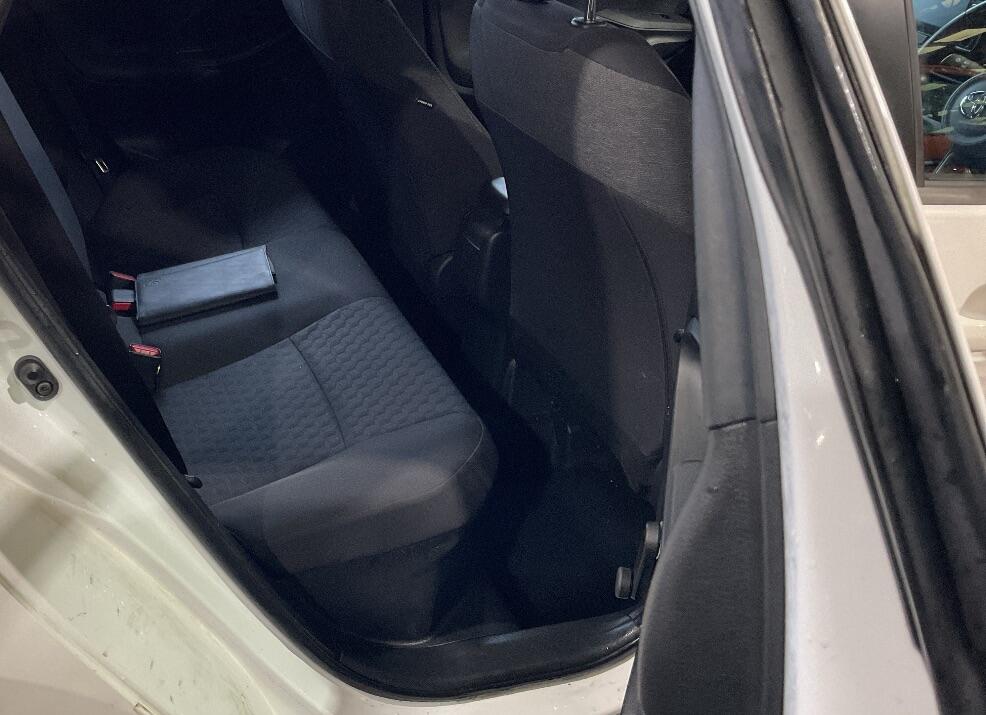 Used Toyota Yaris 2021 for sale - 77573999: Photo 9