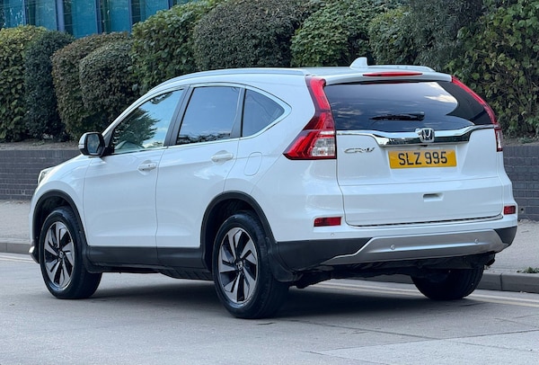 Used Honda CR-V 2015 for sale - 76001343: Photo 2