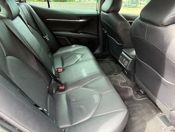 Used Toyota Camry 2021 for sale - 75756606: Photo