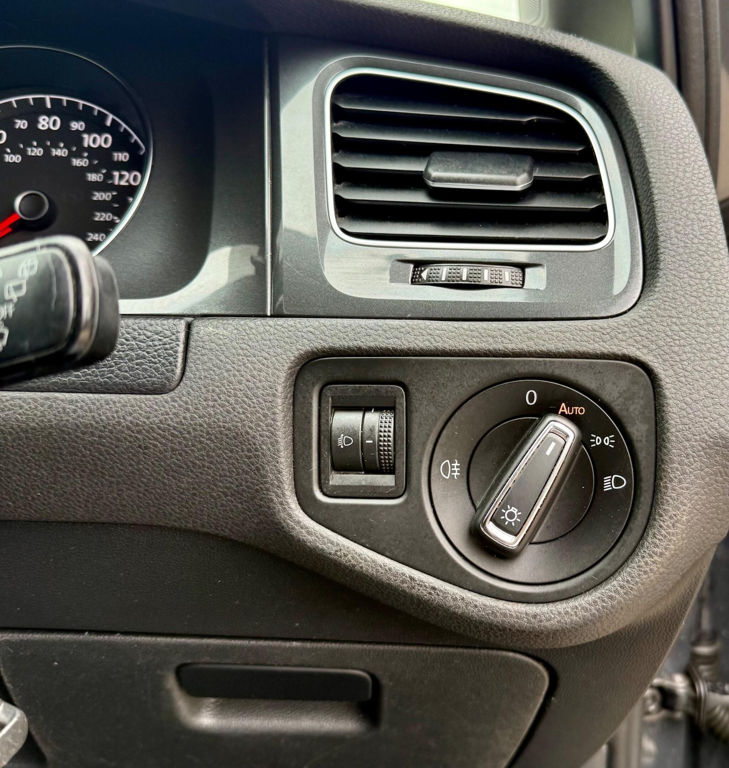 Used Volkswagen Golf for sale - 77853082: Photo 15