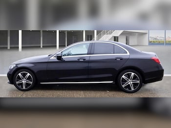 Used Mercedes-Benz C Class 2019 for sale - 76317925: Photo 4