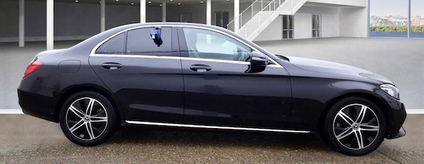 Used Mercedes-Benz C Class 2019 for sale - 76317925: Photo 5