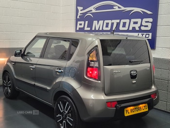 Used Kia Soul 2011 for sale - 76271268: Photo 2