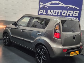 Used Kia Soul 2011 for sale - 76271268: Photo 4