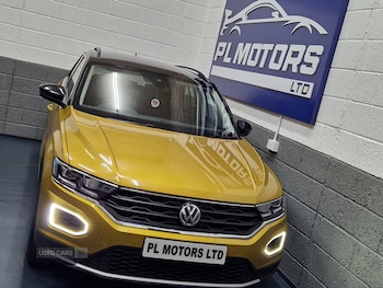 Used Volkswagen T-Roc 2019 for sale - 77941217: Photo
