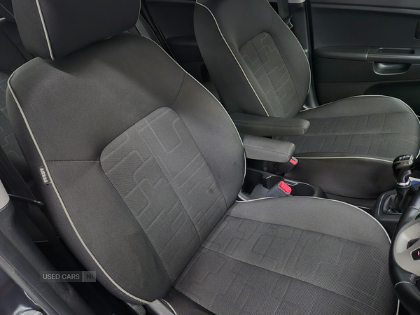 Used Kia Venga 2015 for sale - 77230947: Photo 12