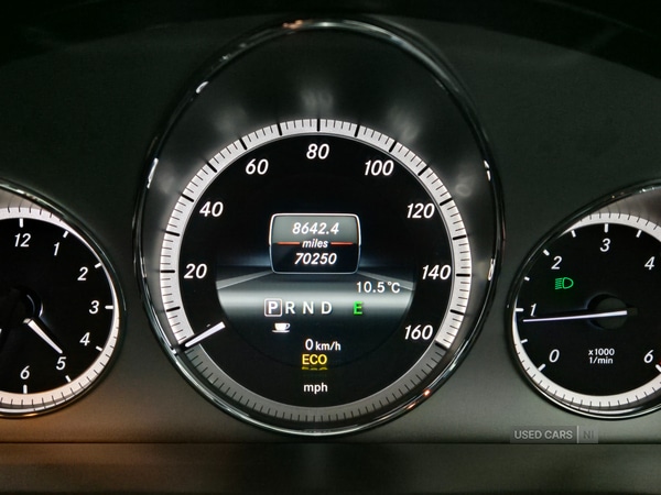 Used Mercedes-Benz E Class 2013 for sale - 76667667: Photo 21