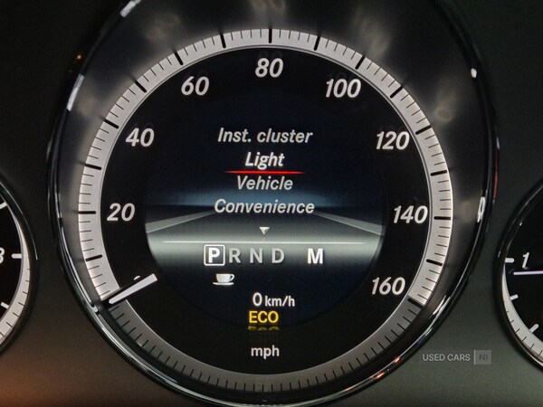 Used Mercedes-Benz E Class 2013 for sale - 76667667: Photo 30