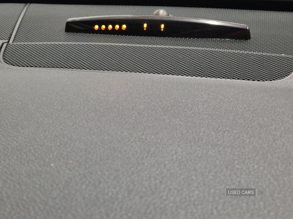 Used Mercedes-Benz E Class 2013 for sale - 76667667: Photo 34