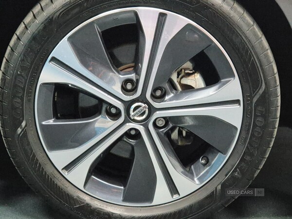 Used Nissan Leaf 2021 for sale - 74522176: Photo 3