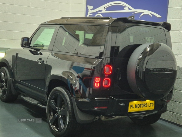 Used Land Rover Defender 2025 for sale - 76998585: Photo 13