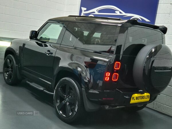 Used Land Rover Defender 2025 for sale - 76998585: Photo 14