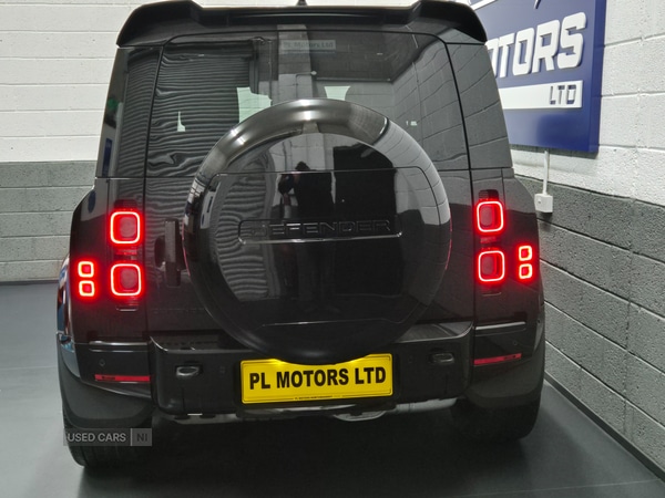 Used Land Rover Defender 2025 for sale - 76998585: Photo 15