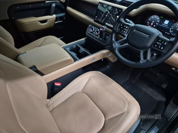 Used Land Rover Defender 2025 for sale - 76998585: Photo 26