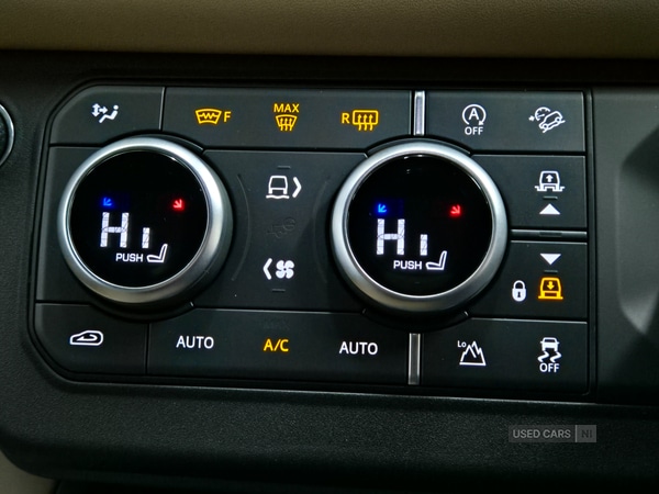 Used Land Rover Defender 2025 for sale - 76998585: Photo 54