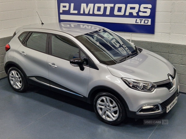 Used Renault Captur 2017 for sale - 77854723: Photo 2