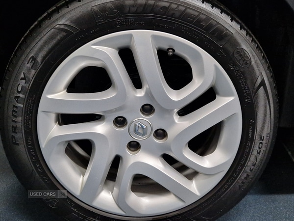 Used Renault Captur 2017 for sale - 77854723: Photo 3