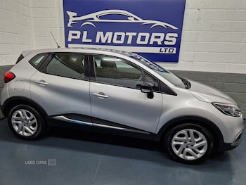 Used Renault Captur 2017 for sale - 77854723: Photo
