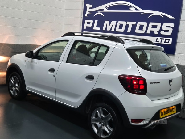 Used Dacia Sandero Stepway 2018 for sale - 77441728: Photo 6