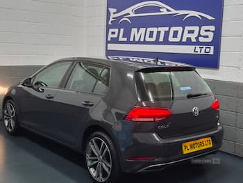 Used Volkswagen Golf 2017 for sale - 79795257: Photo
