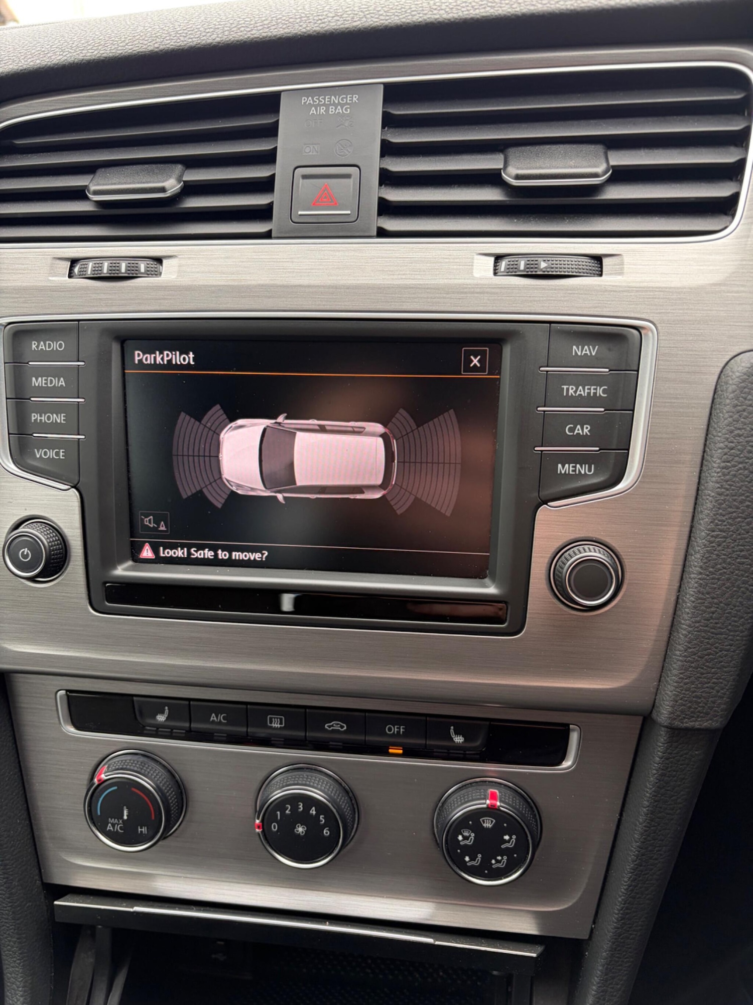 Used Volkswagen Golf 2016 for sale - 78085773: Photo 11