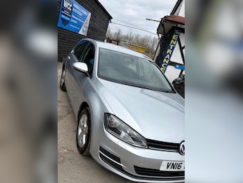 Used Volkswagen Golf 2016 for sale - 78085773: Photo