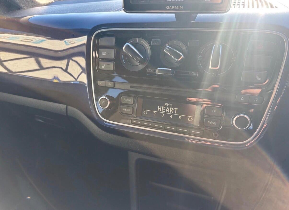 Used Volkswagen up! 2015 for sale - 77908744: Photo 11