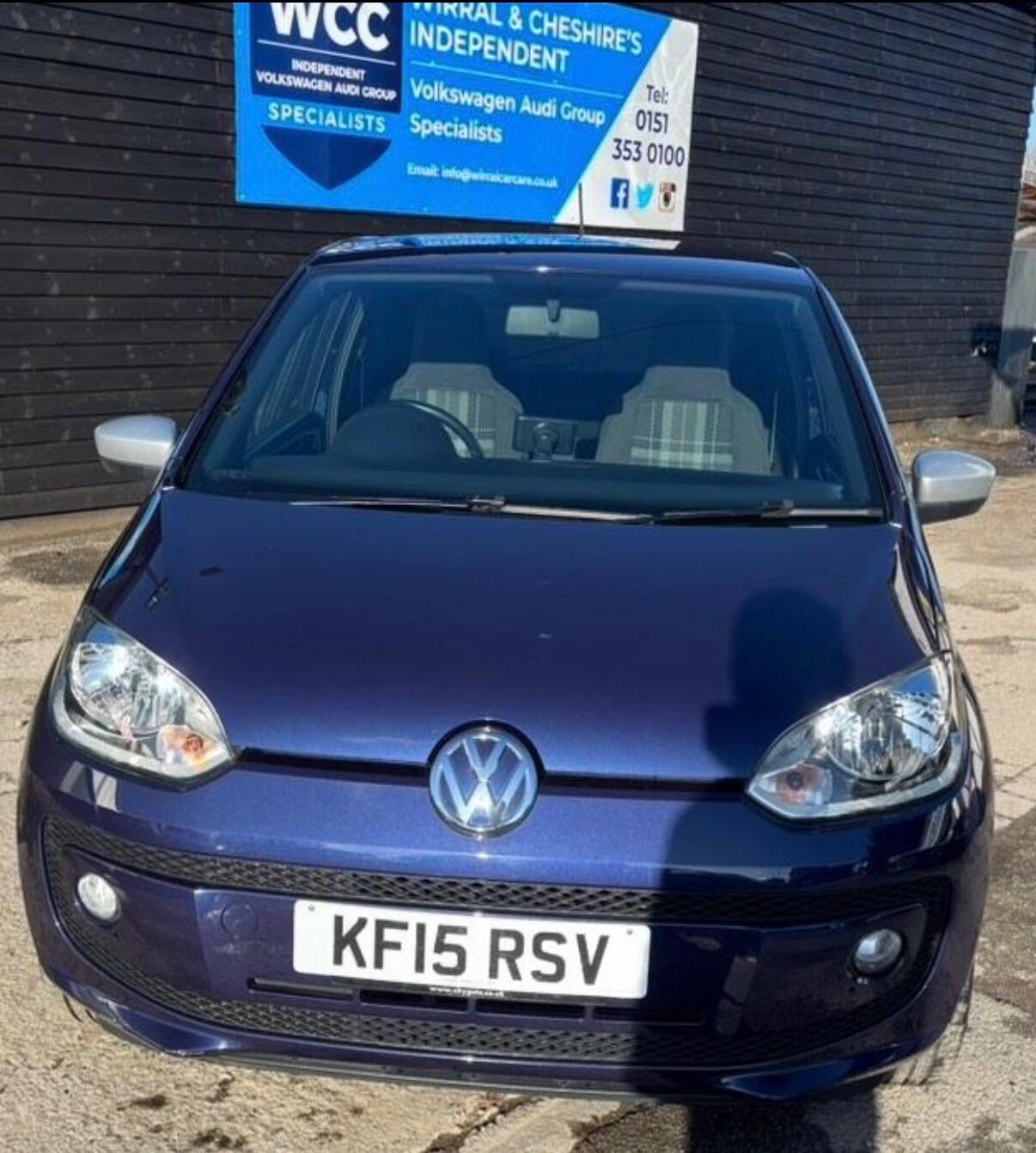 Used Volkswagen up! 2015 for sale - 77908744: Photo 2