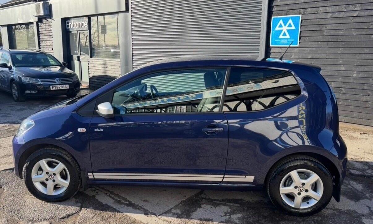 Used Volkswagen up! 2015 for sale - 77908744: Photo 5