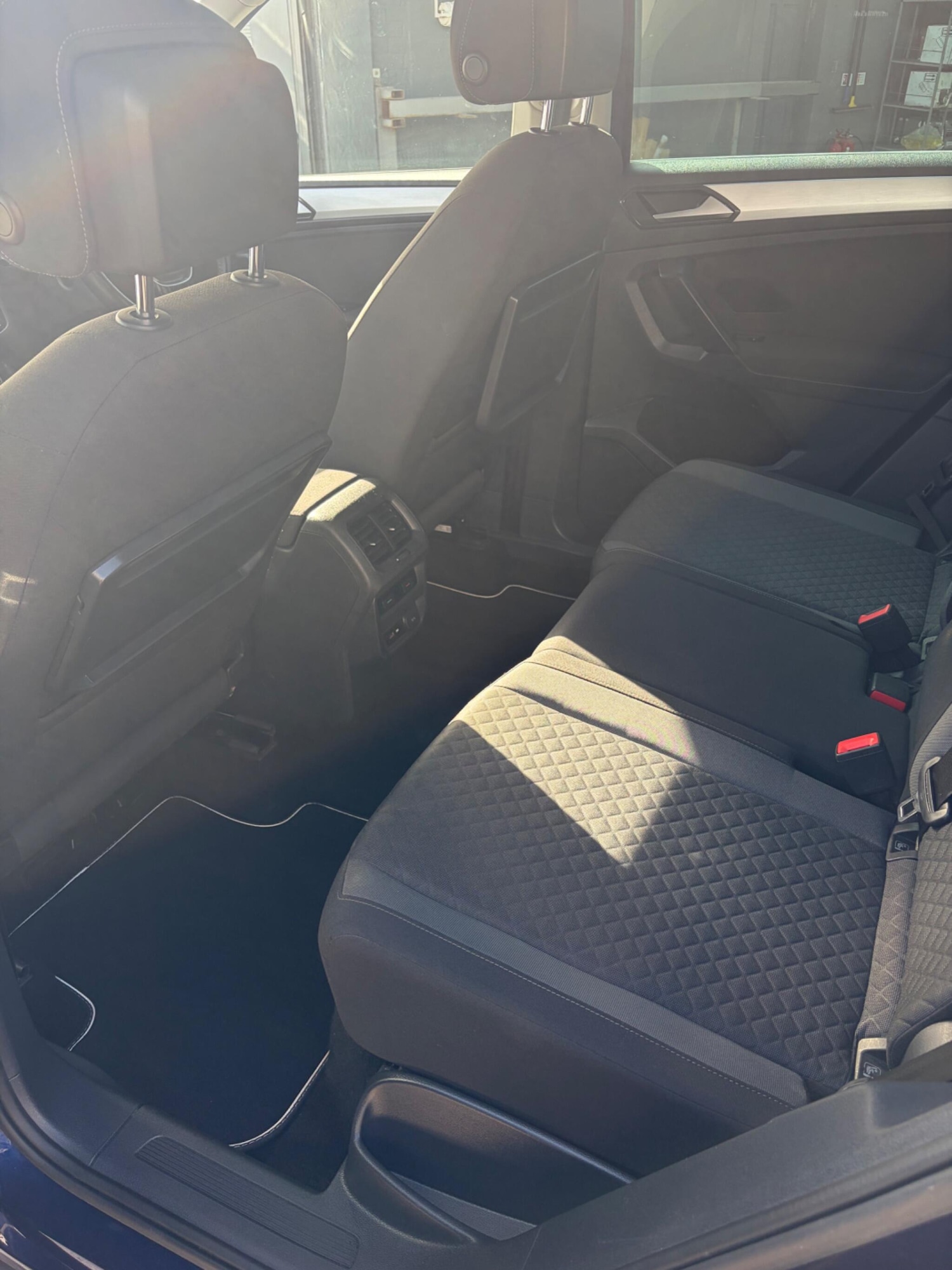 Used Volkswagen Tiguan 2018 for sale - 78047355: Photo 17