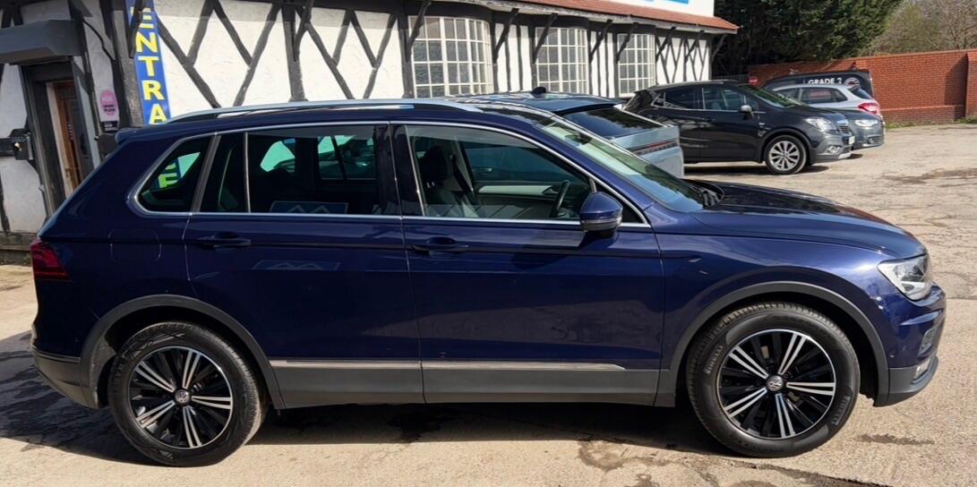 Used Volkswagen Tiguan 2018 for sale - 78047355: Photo 3