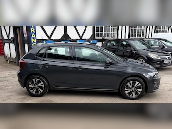 Used Volkswagen Polo 2018 for sale - 78430316: Photo