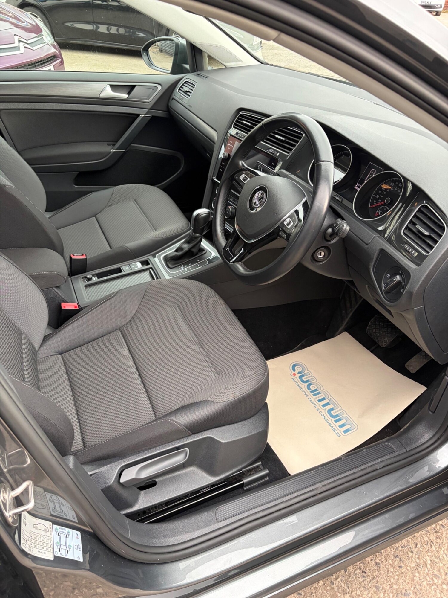 Used Volkswagen Golf 2018 for sale - 77908477: Photo 23