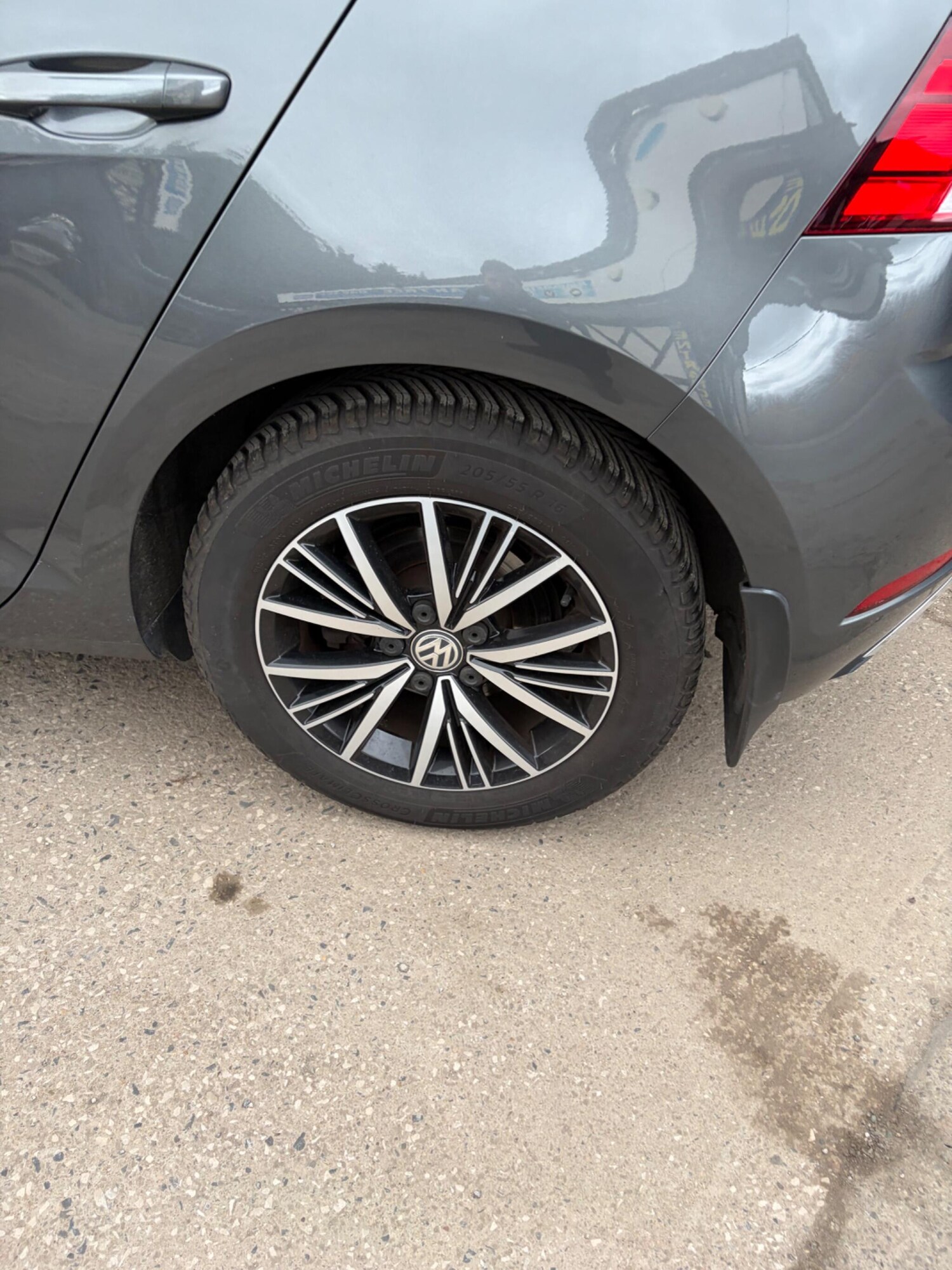 Used Volkswagen Golf 2018 for sale - 77908477: Photo 26