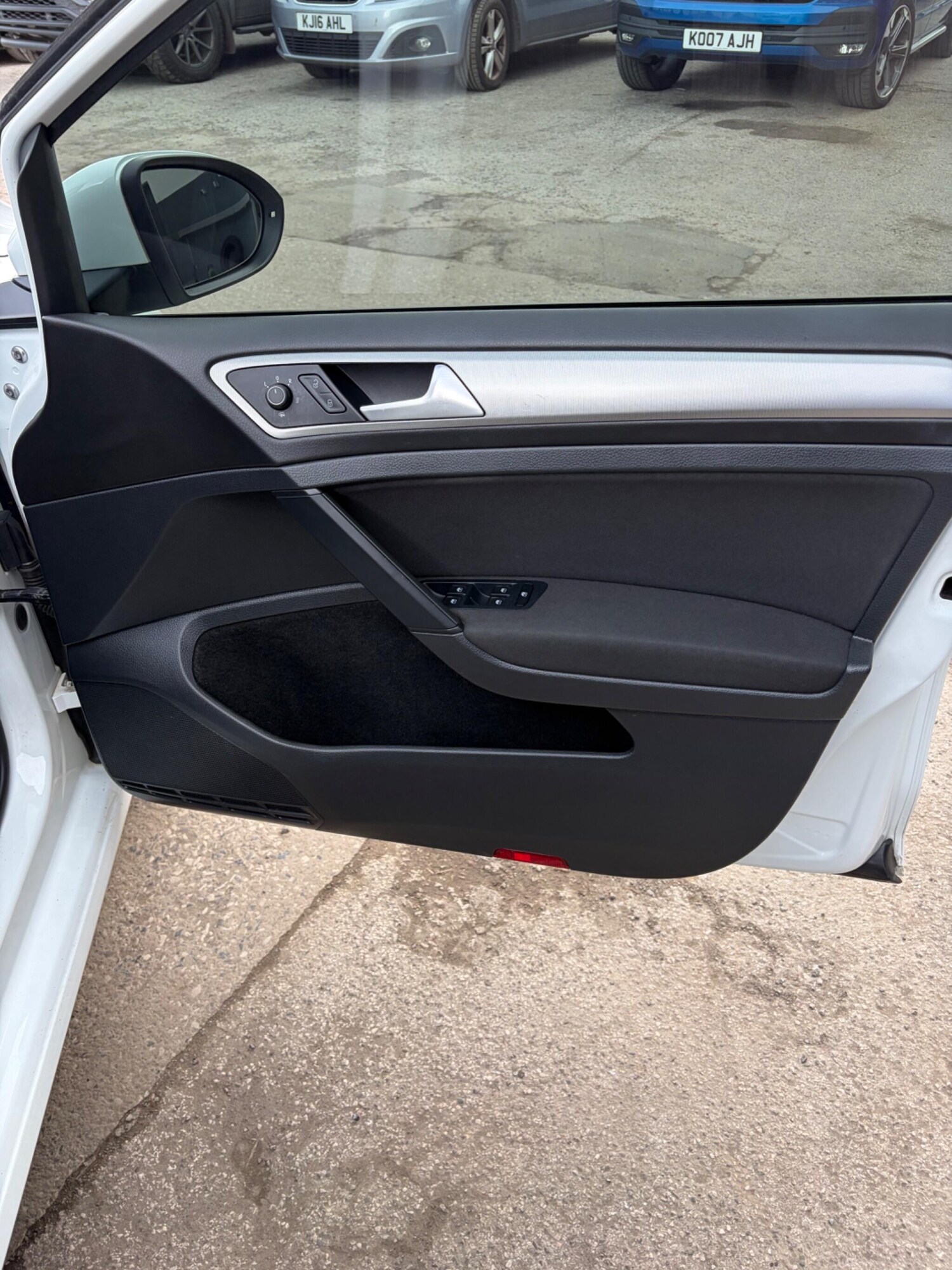 Used Volkswagen Golf 2018 for sale - 77908684: Photo 12