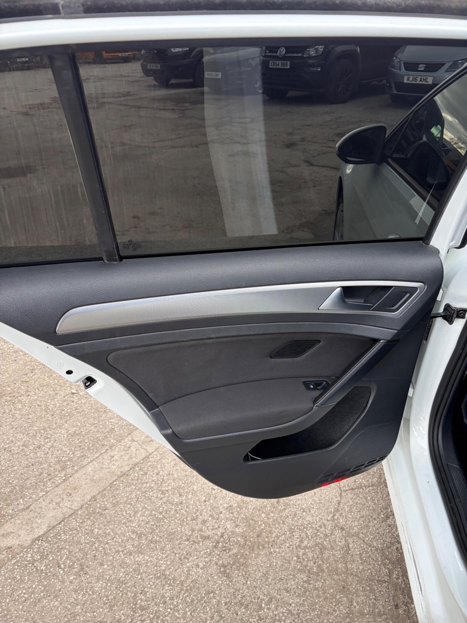 Used Volkswagen Golf 2018 for sale - 77908684: Photo 19