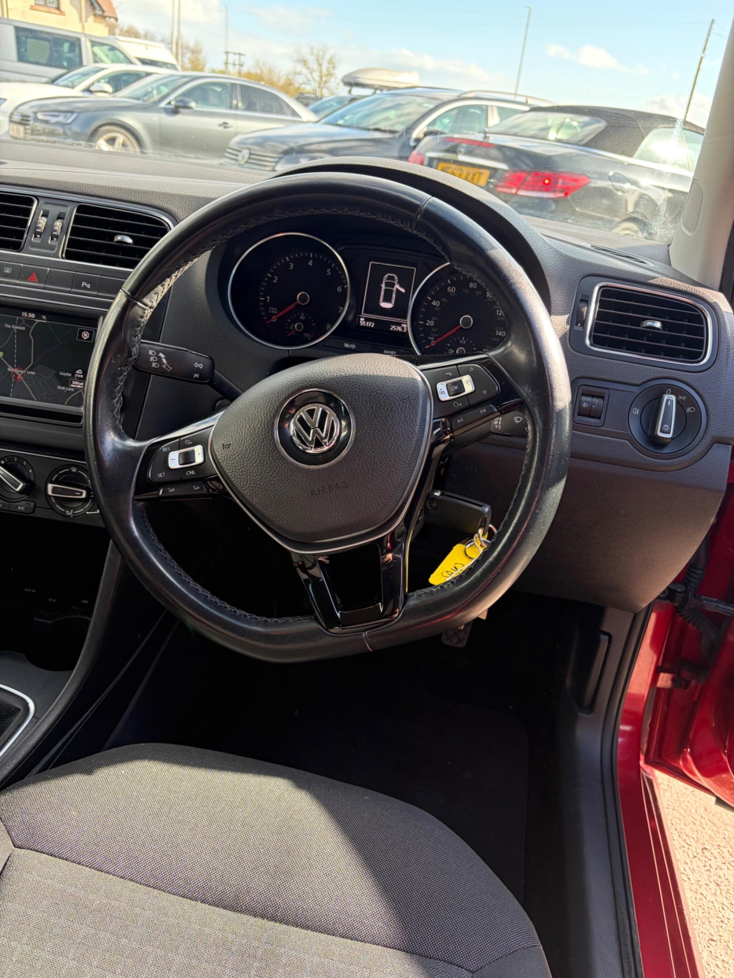 Used Volkswagen Polo 2015 for sale - 78184349: Photo 10
