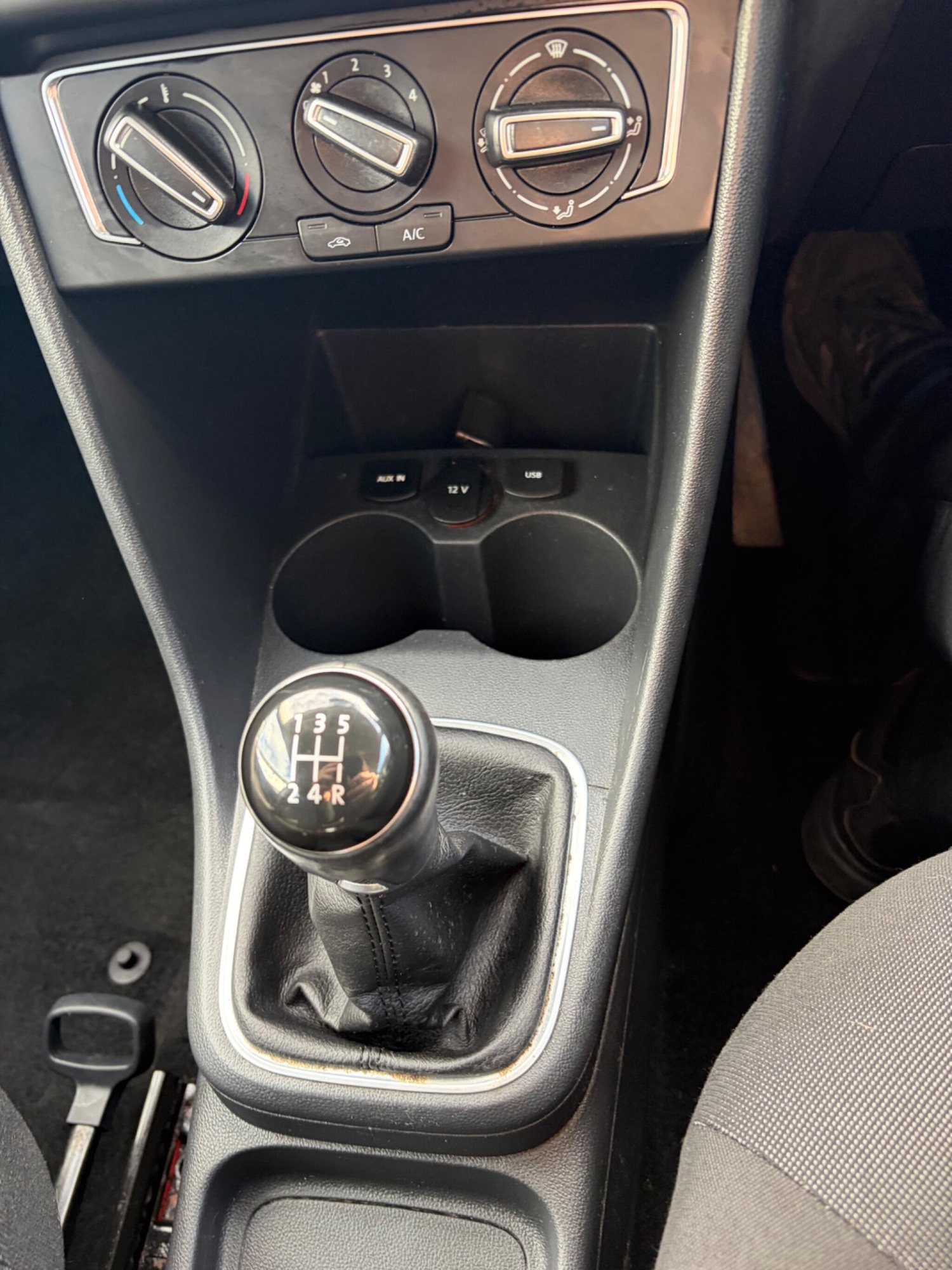 Used Volkswagen Polo 2015 for sale - 78184349: Photo 17