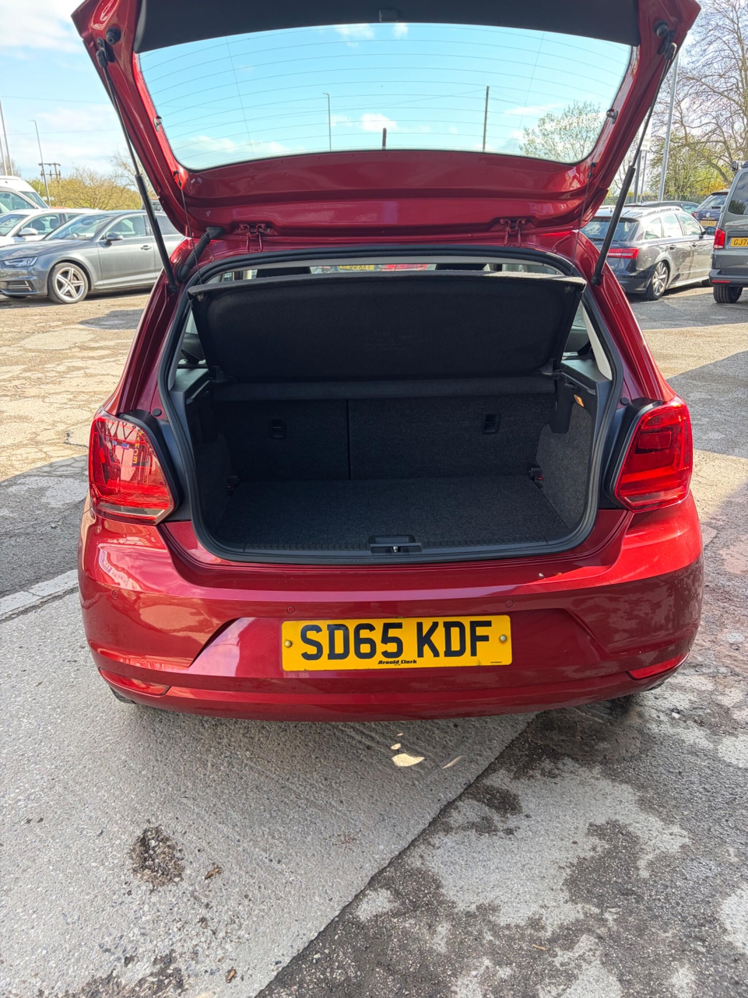 Used Volkswagen Polo 2015 for sale - 78184349: Photo 22