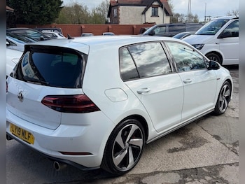 Used Volkswagen Golf 2019 for sale - 78291315: Photo