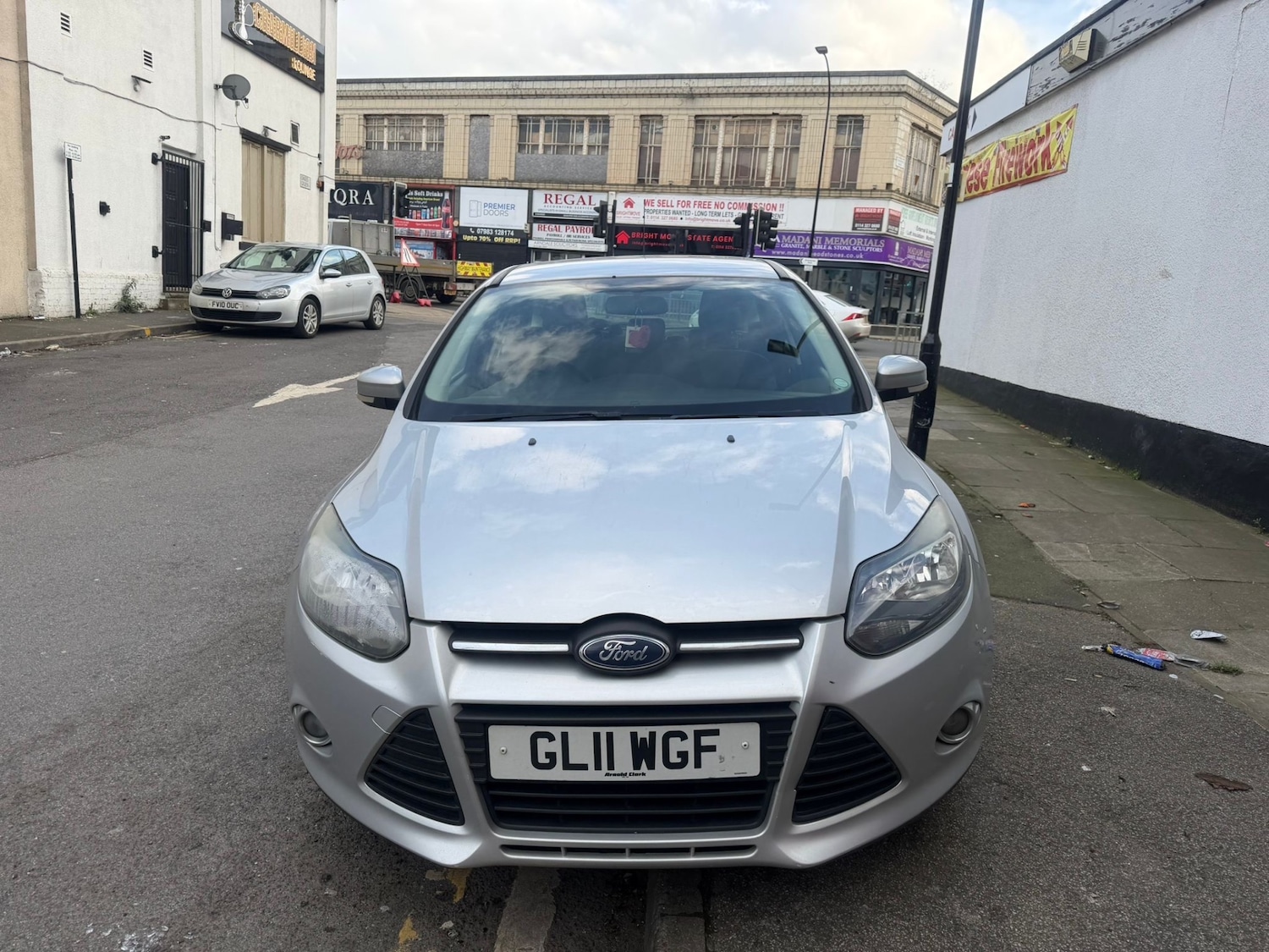 Used Ford Focus 2011 for sale - 77717836: Photo 2