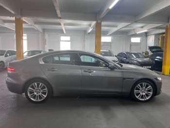 Used Jaguar XE 2019 for sale - 74624952: Photo